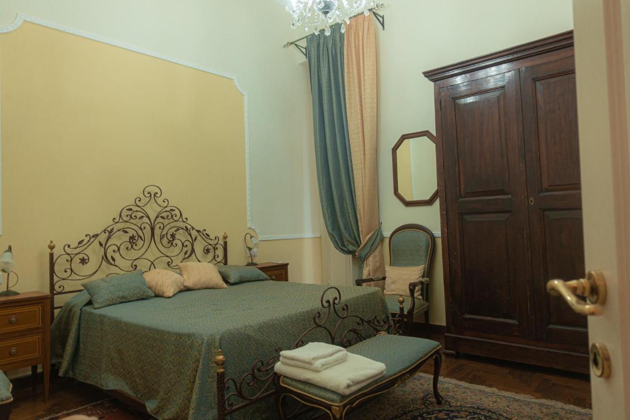 Palazzo Capece Appartement Caivano Buitenkant foto