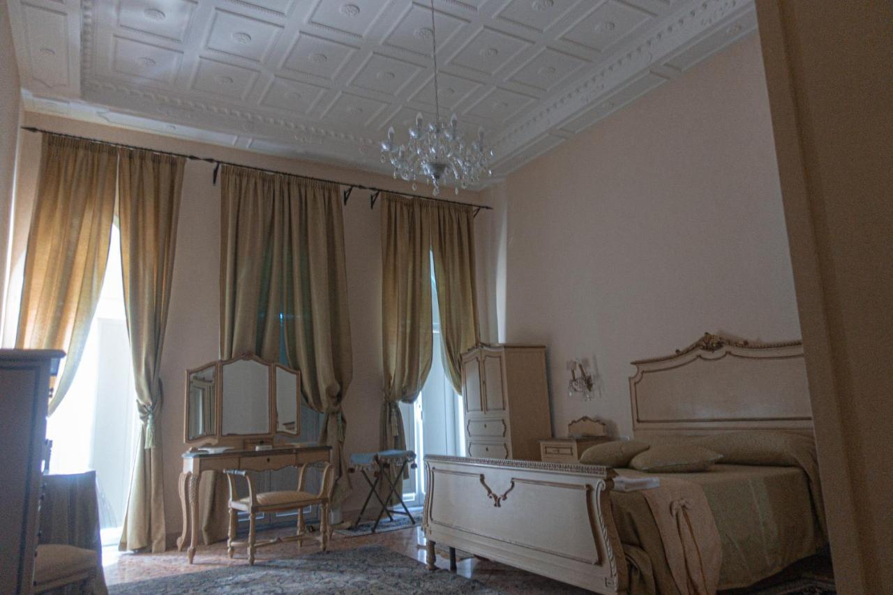 Palazzo Capece Appartement Caivano Buitenkant foto