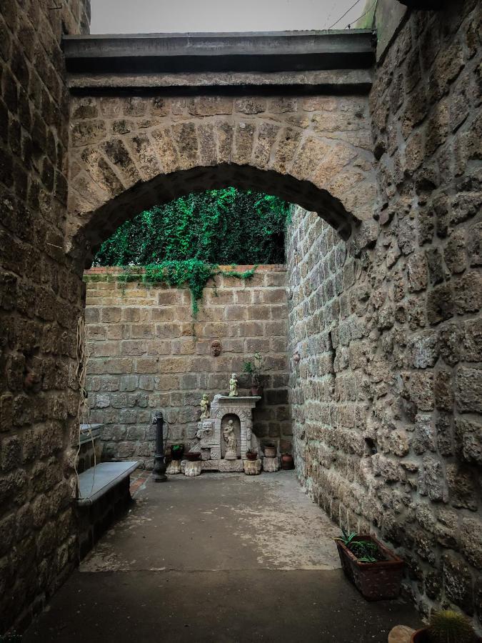Palazzo Capece Appartement Caivano Buitenkant foto