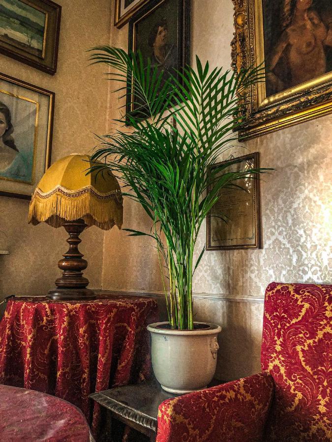 Palazzo Capece Appartement Caivano Buitenkant foto